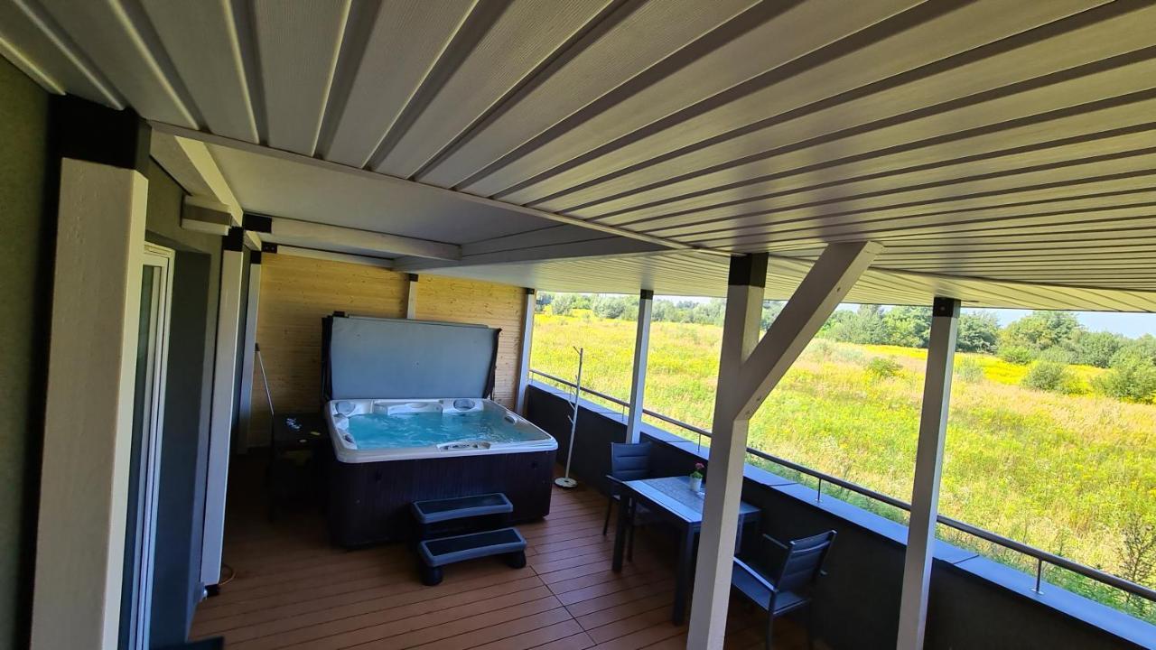 Apartament - Jacuzzi Rzeszów Kültér fotó