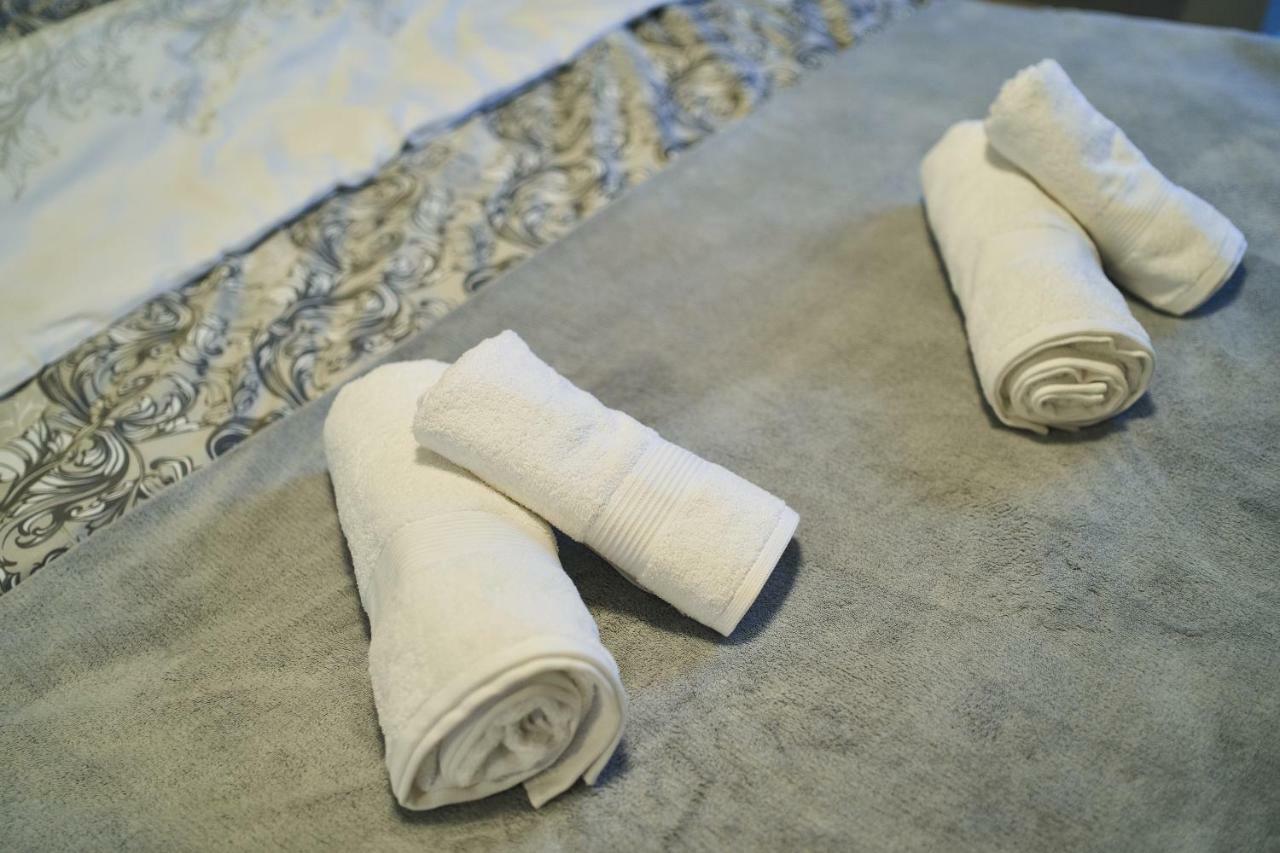 Apartament - Jacuzzi Rzeszów Kültér fotó
