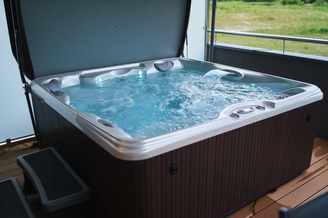 Apartament - Jacuzzi Rzeszów Kültér fotó