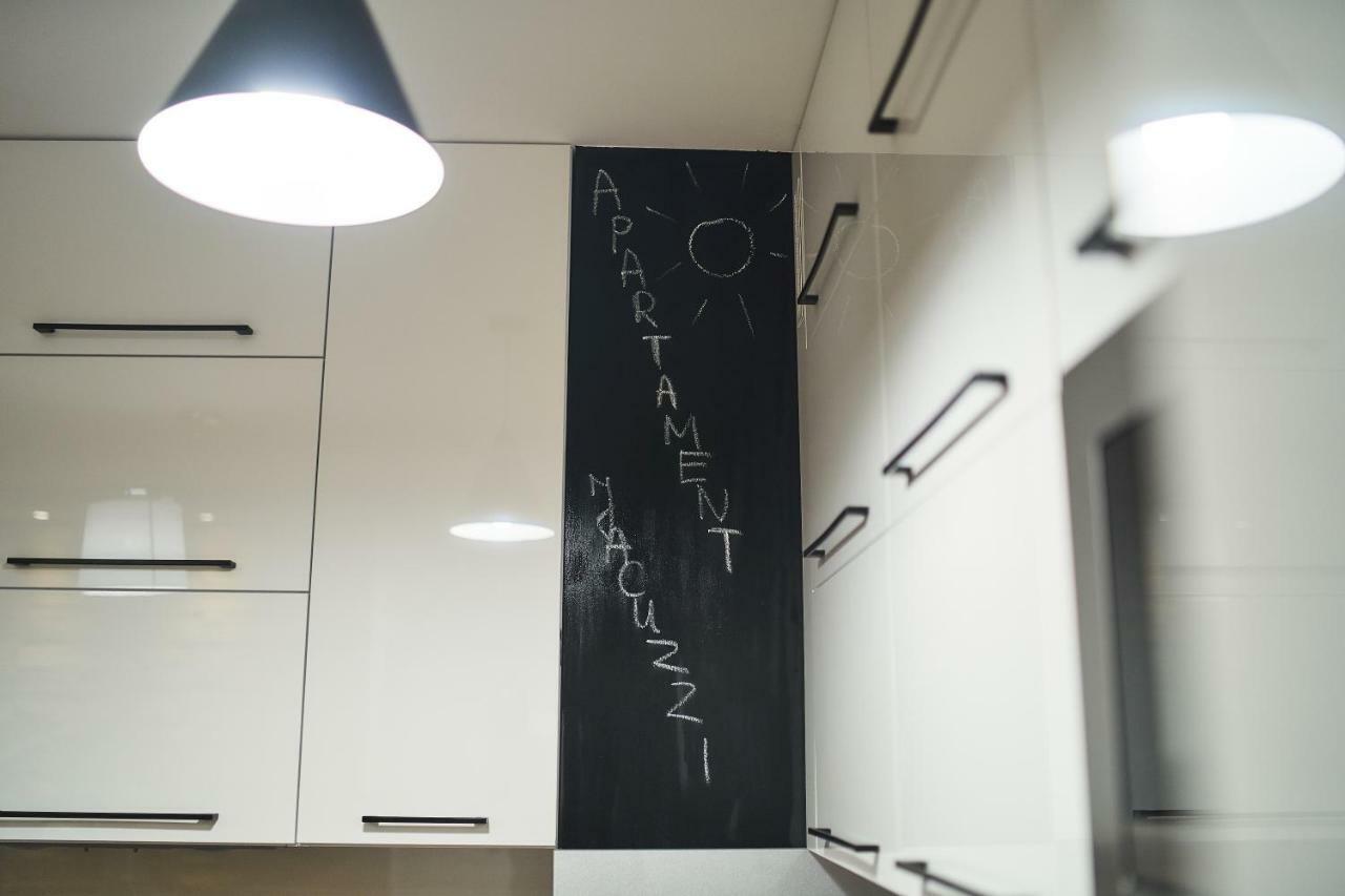 Apartament - Jacuzzi Rzeszów Kültér fotó